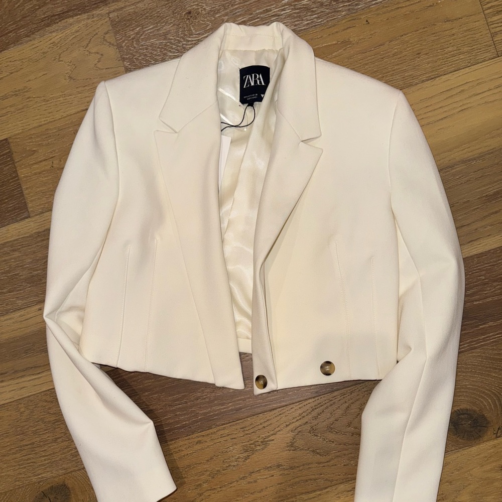Zara Cropped Blazer